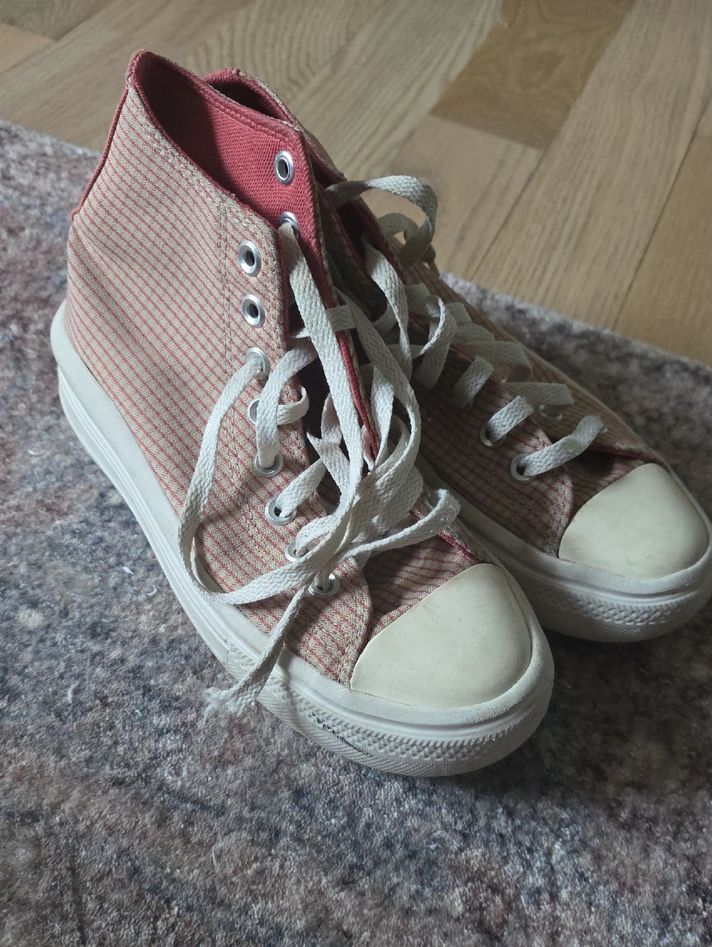 High-Top Converse in Dusty Pink